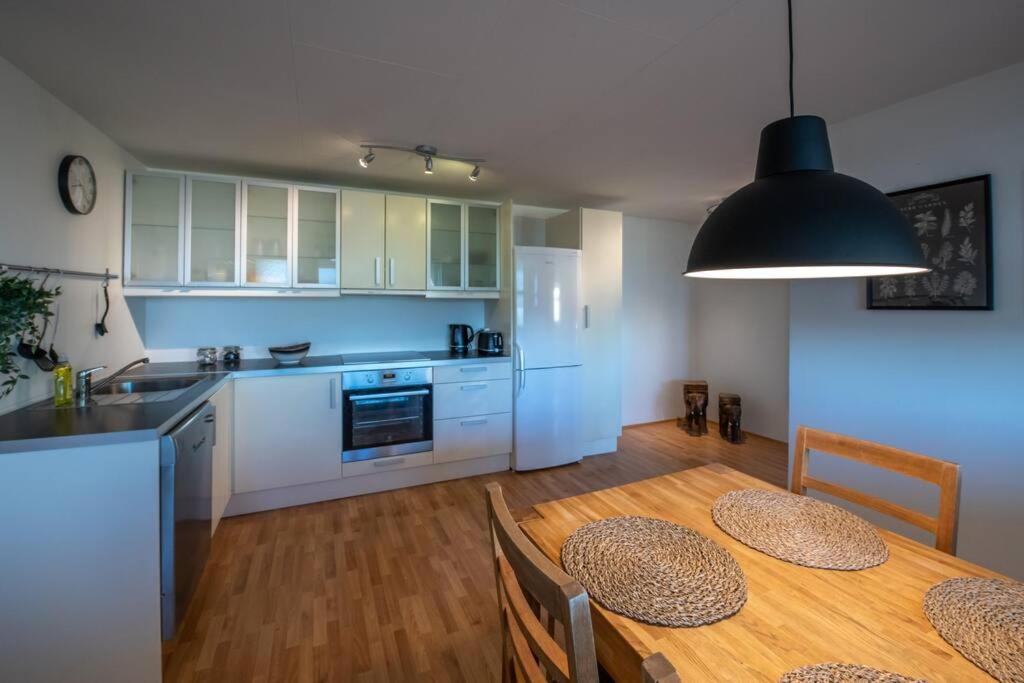 Lovely One Bedroom Apartment In Hafnarfjörður Exterior foto